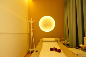 郑州日式指压的寂静美学：在按压中听见雪落的声音